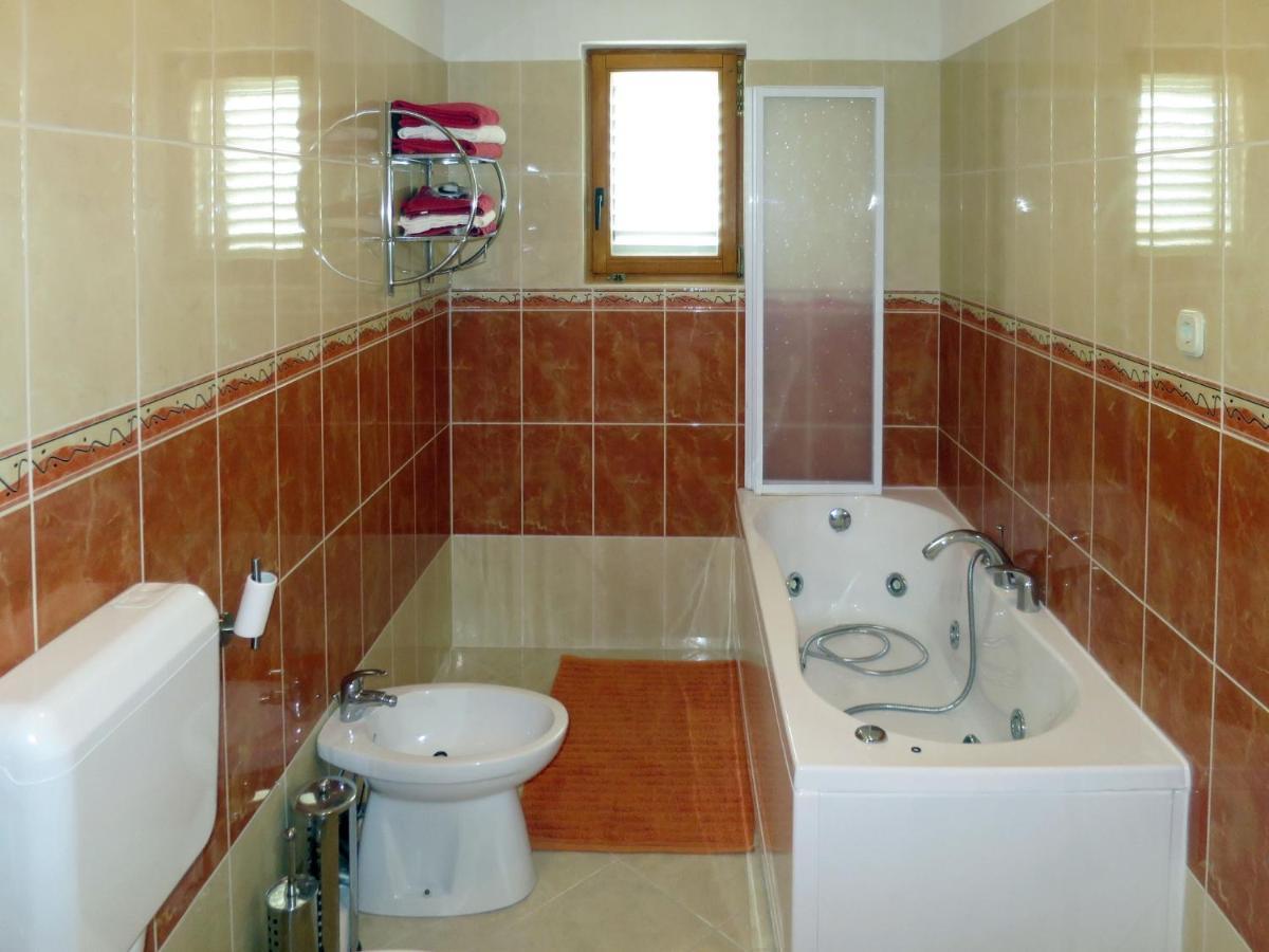 Apartment Suzi-1 By Interhome Rogoznica  Bagian luar foto