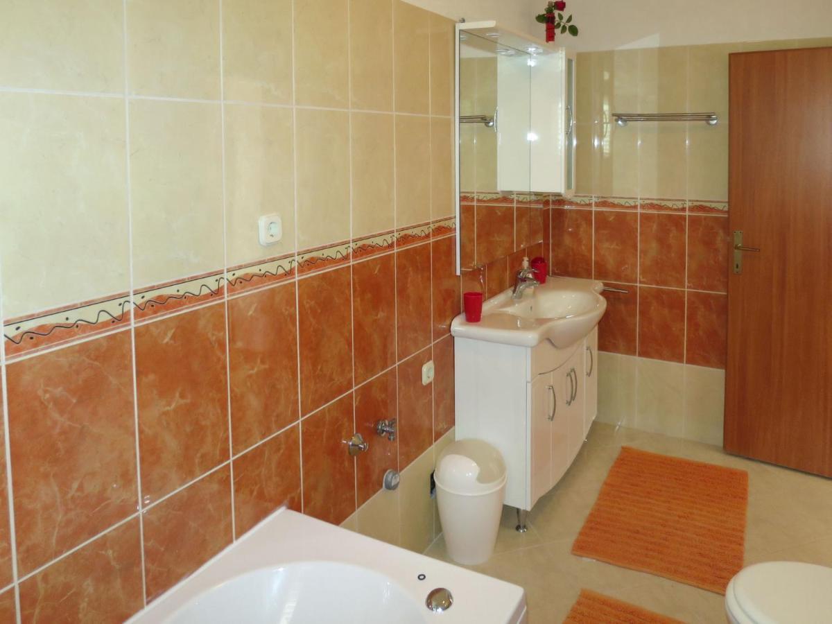Apartment Suzi-1 By Interhome Rogoznica  Bagian luar foto